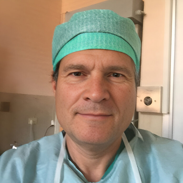 Dott. Corsi Marco, specializzato in Oftalmologia